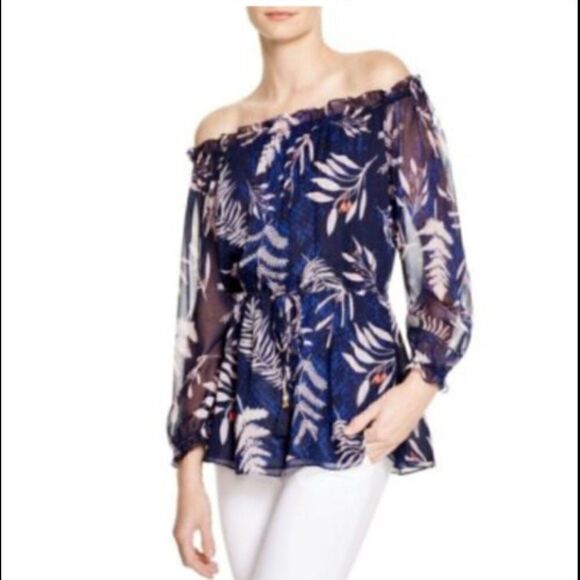 Diane von Furstenberg DVF Silk Camila Top Size 4 - Picture 1 of 9